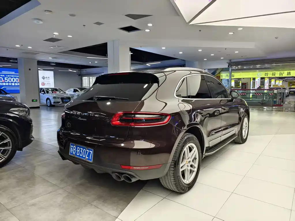 Porsche Porsche Macan 2017 Macan 2.0T 2018 - thumbnail 16