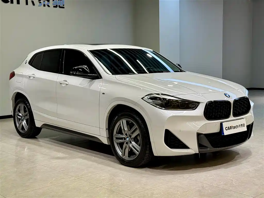 BMW BMW X2 2023 sDrive25i M Sport Shadow Edition 2024 - thumbnail 2