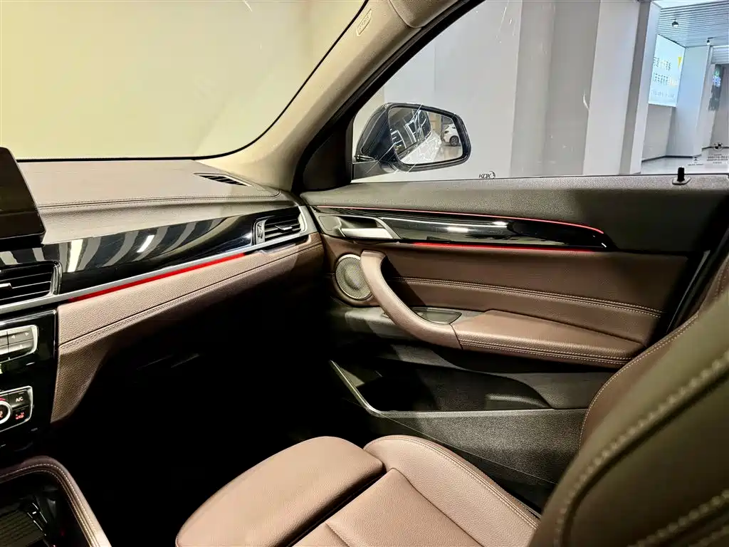BMW BMW X2 2023 sDrive25i M Sport Shadow Edition 2024 - thumbnail 26