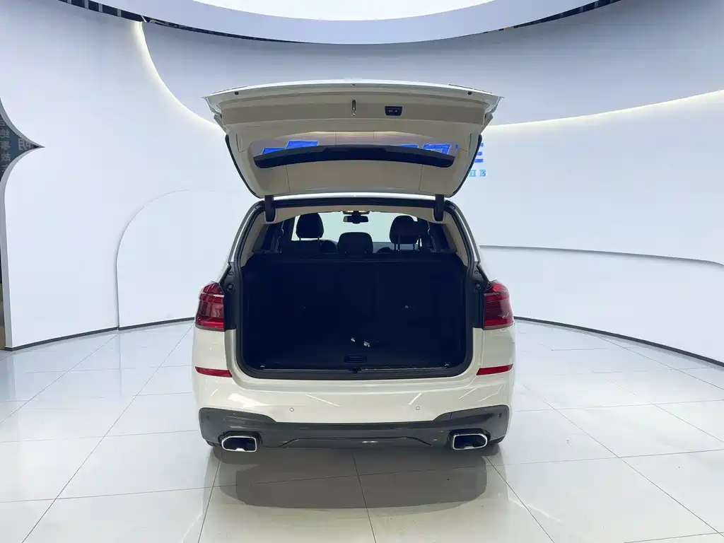 BMW BMW X3 2021 Model Year Facelift xDrive28i M Sport Package 2021 - thumbnail 5