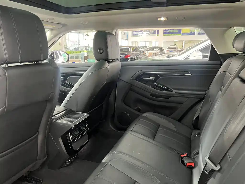 Land Rover Range Rover Evoque 2021 Model Year Evoque L 200PS R-Dynamic Standard Elite Edition 2022 - thumbnail 11
