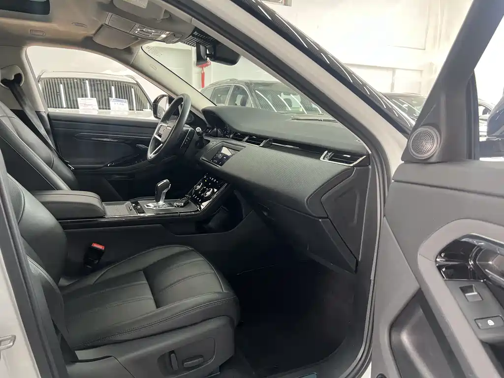 Land Rover Range Rover Evoque 2021 Model Year Evoque L 200PS R-Dynamic Standard Elite Edition 2022 - thumbnail 14