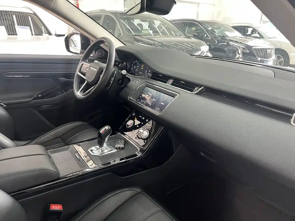 Land Rover Range Rover Evoque 2021 Model Year Evoque L 200PS R-Dynamic Standard Elite Edition 2022 - thumbnail 17