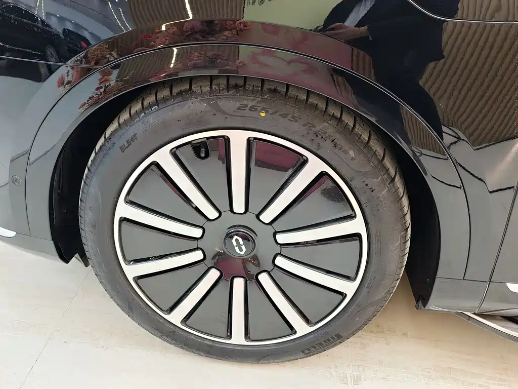 AITO M9 Aito M9 2024 Pure Electric Ultra 100kWh 5-Seat Version 2024 - thumbnail 3