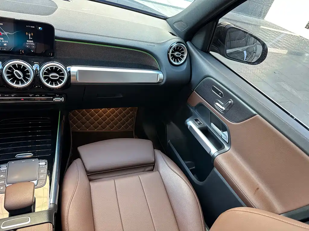 Mercedes-Benz Mercedes-Benz GLB 2021 GLB 200 Style 2021 - thumbnail 18