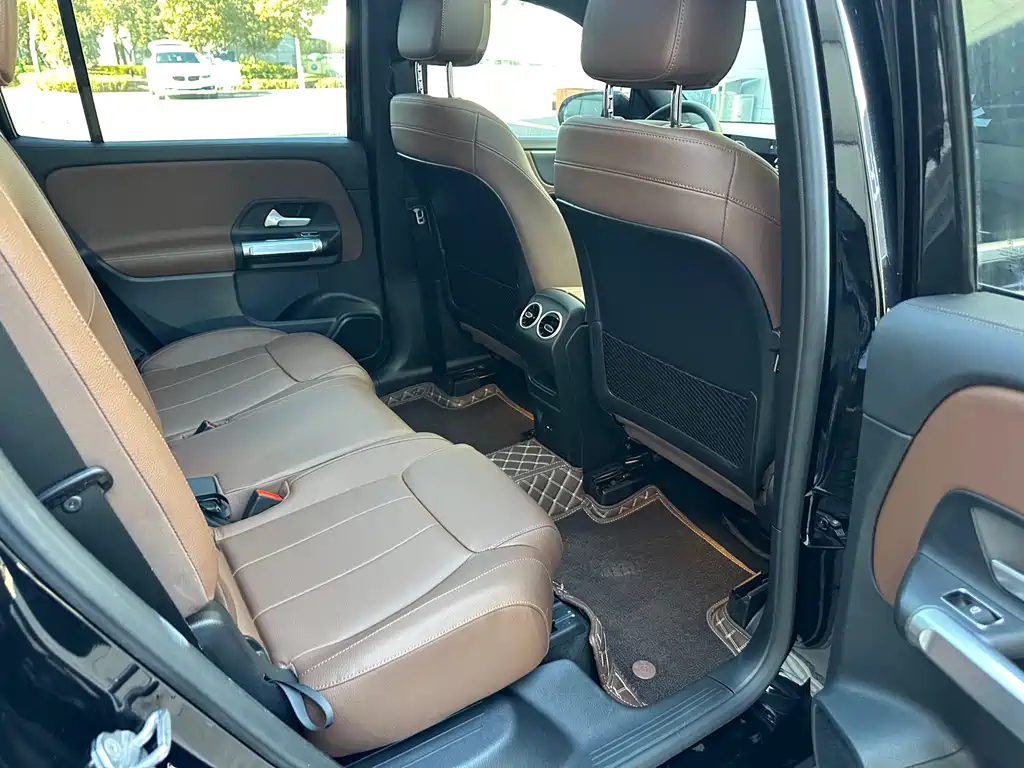 Mercedes-Benz Mercedes-Benz GLB 2021 GLB 200 Style 2021 - thumbnail 29