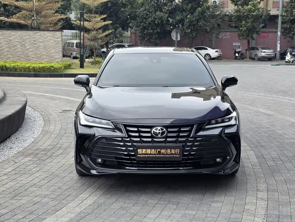 Toyota Toyota Avalon 2022 Hybrid 2.5L Luxury Edition 2022 - thumbnail 2