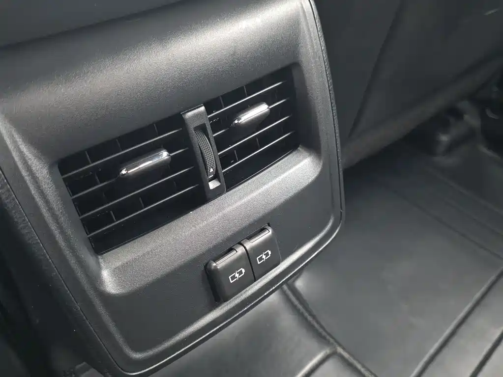 Toyota Toyota Avalon 2022 Hybrid 2.5L Luxury Edition 2022 - thumbnail 19