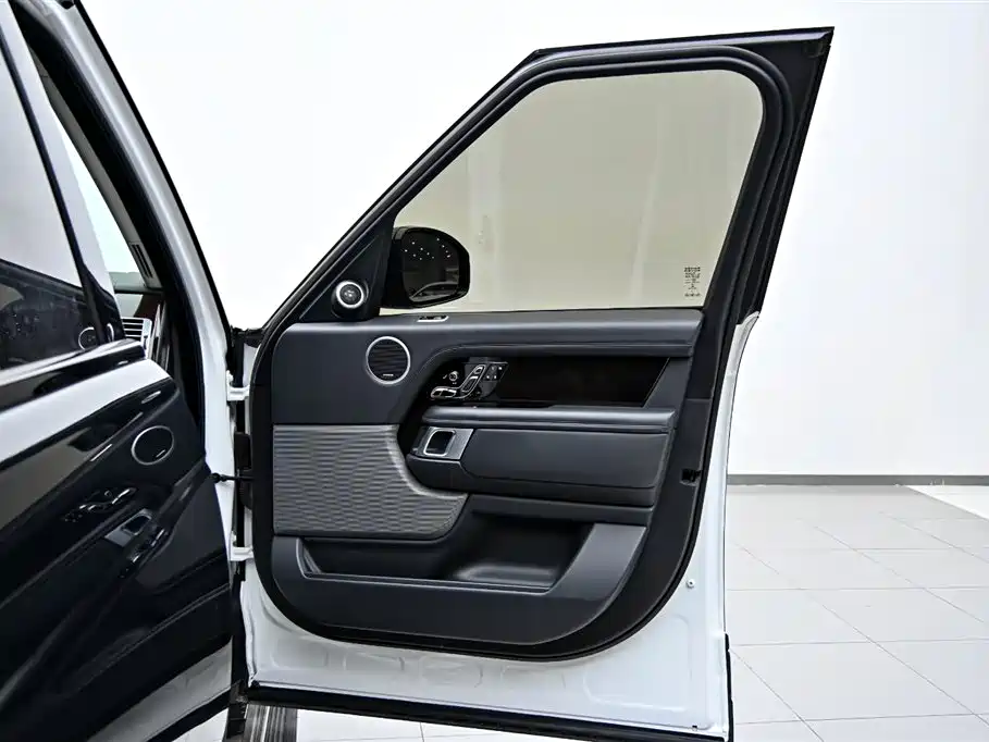 Land Rover Range Rover 2020 3.0 L6 Autobiography Long Wheelbase 2020 - thumbnail 16