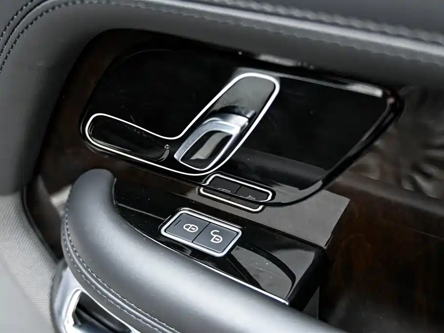 Land Rover Range Rover 2020 3.0 L6 Autobiography Long Wheelbase 2020 - thumbnail 27