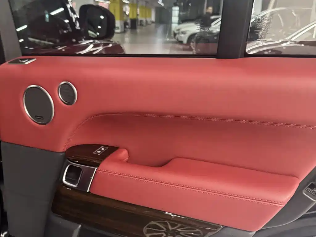 Land Rover Range Rover 2016 3.0T Diesel Middle East Version 2016 - thumbnail 16