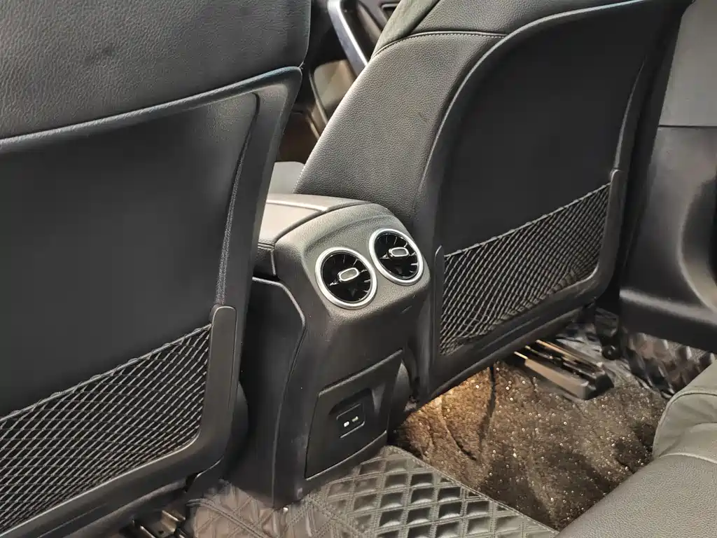 Mercedes-Benz Mercedes-Benz A-Class 2021 A 200 L Sport Sedan Fashion Edition 2021 - thumbnail 22
