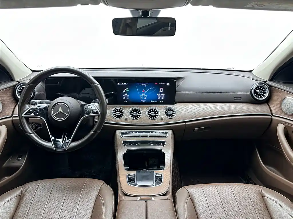 Mercedes-Benz Mercedes-Benz E-Class 2021 Model Year Facelift E 300 L Luxury Edition 2021 - thumbnail 10