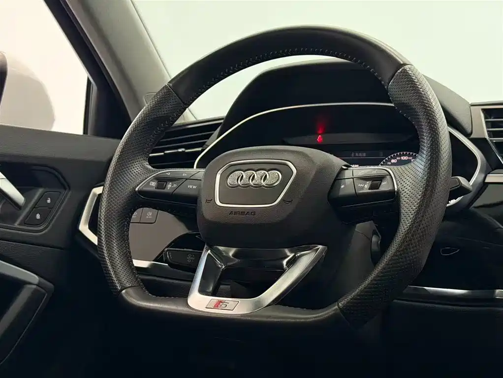 Audi Audi Q3 Sportback 2020 40 TFSI Fashion Edition 2021 - thumbnail 7