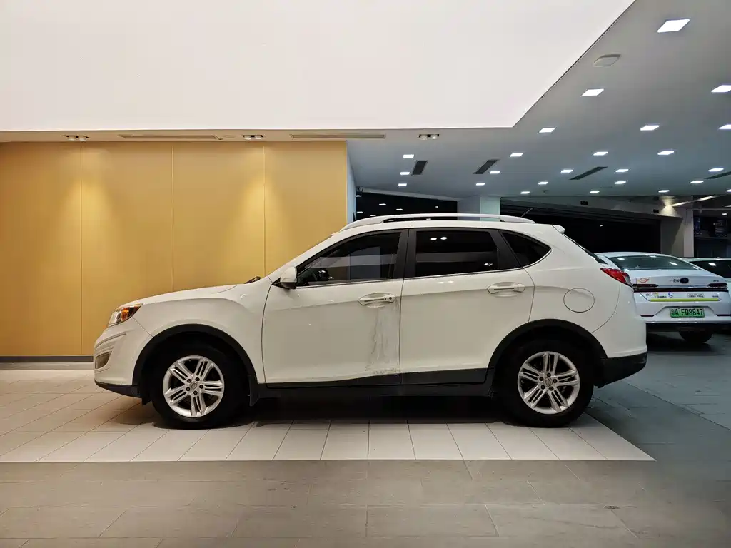 GAC Trumpchi GAC Trumpchi GS5 2013 1.8T Automatic 2WD Luxury Edition 2014 - thumbnail 6