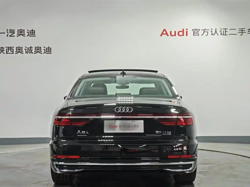 Audi Audi A8 2025 A8L 50 TFSI quattro Premium Selection 2026 - thumbnail 5