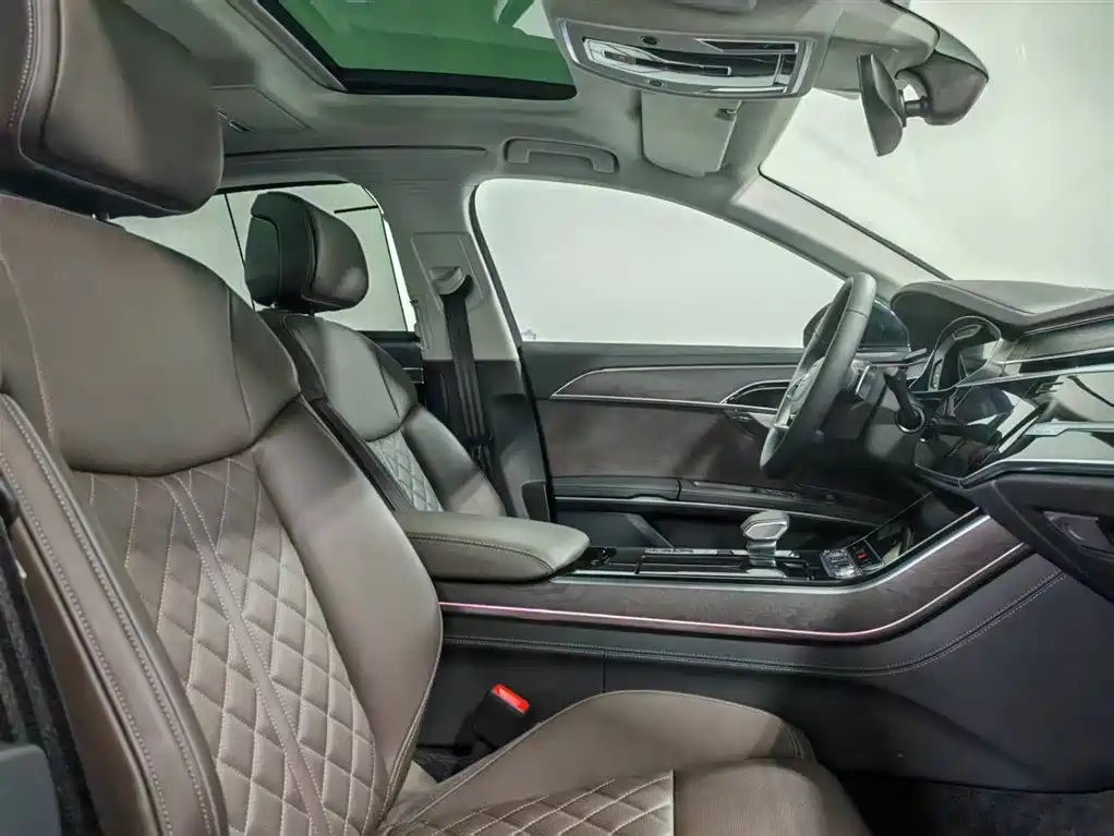 Audi Audi A8 2025 A8L 50 TFSI quattro Premium Selection 2026 - thumbnail 8