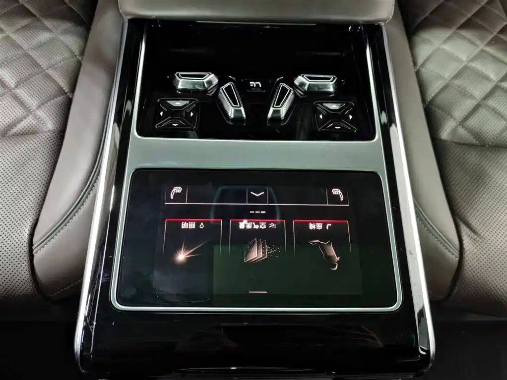 Audi Audi A8 2025 A8L 50 TFSI quattro Premium Selection 2026 - thumbnail 12