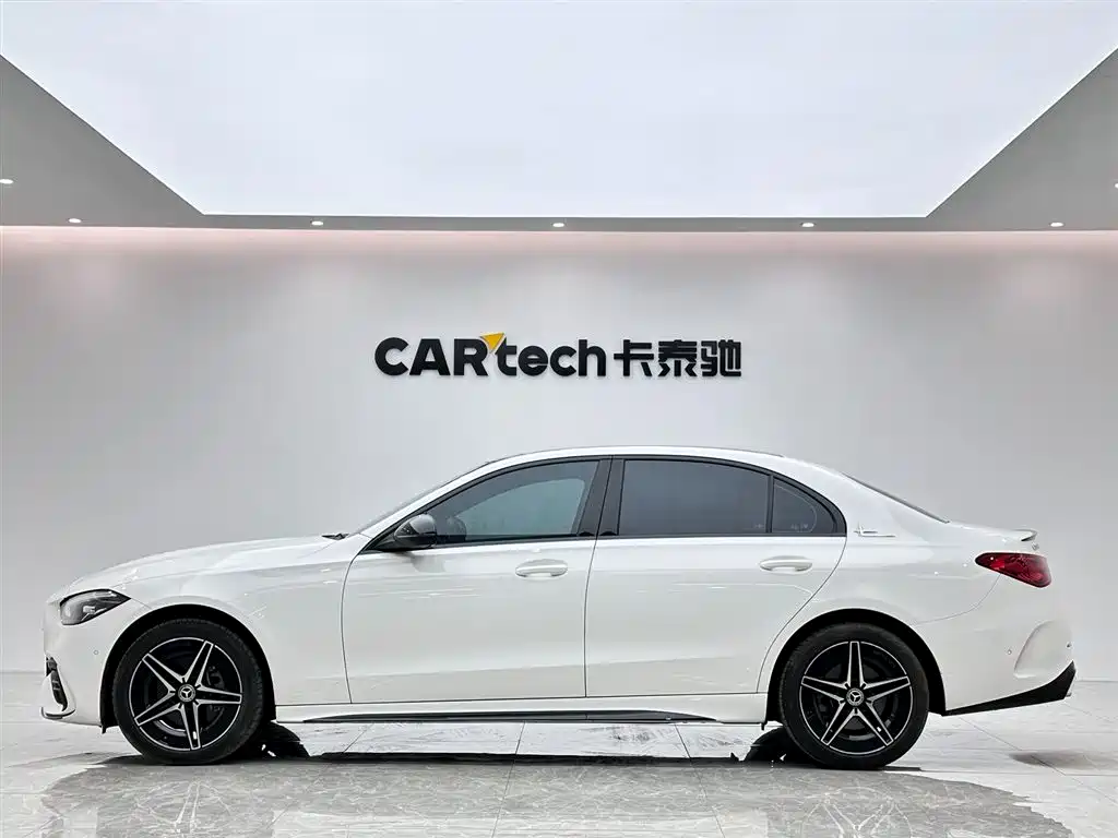 Mercedes-Benz Mercedes-Benz C-Class 2023 C 260 L Night Sport Edition 2023 - thumbnail 2