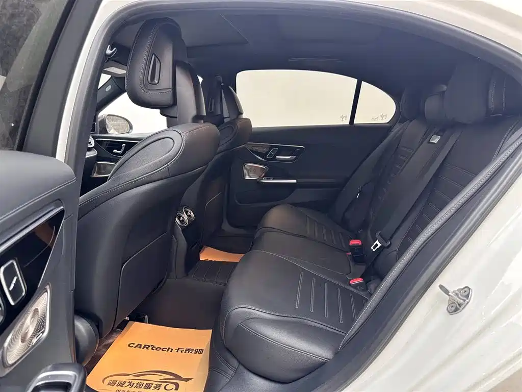 Mercedes-Benz Mercedes-Benz C-Class 2023 C 260 L Night Sport Edition 2023 - thumbnail 9