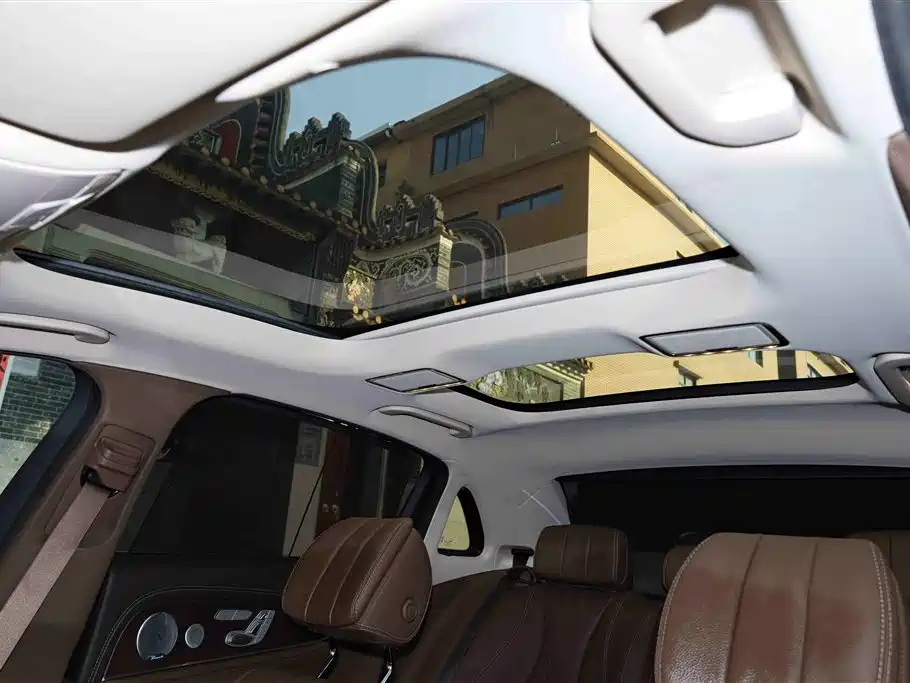 Mercedes-Benz Mercedes-Benz E-Class 2019 Facelift E 300 L Luxury 2019 - thumbnail 19