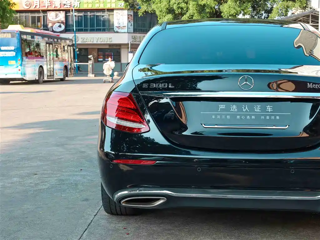 Mercedes-Benz Mercedes-Benz E-Class 2019 Facelift E 300 L Luxury 2019 - thumbnail 23