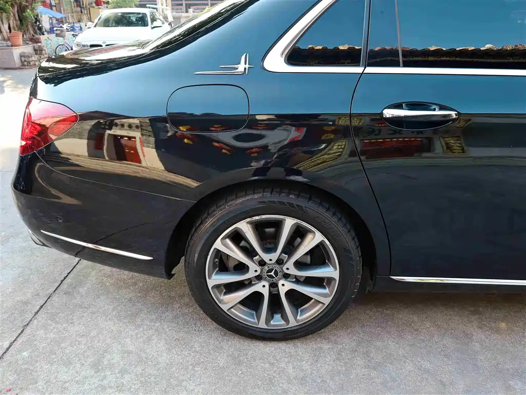 Mercedes-Benz Mercedes-Benz E-Class 2019 Facelift E 300 L Luxury 2019 - thumbnail 29