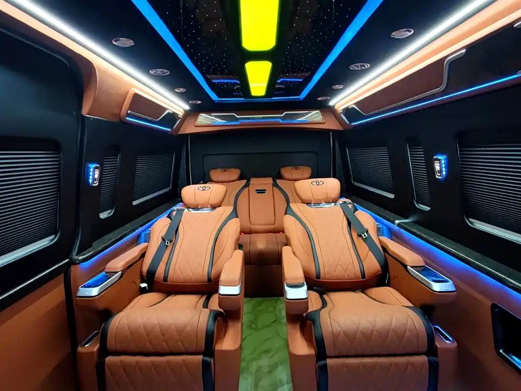 Toyota Toyota Hiace 2022 3.5L Middle East Version 2025 - thumbnail 10