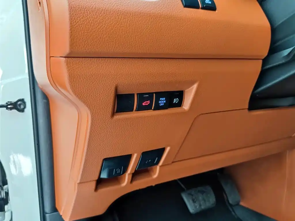 Toyota Toyota Hiace 2022 3.5L Middle East Version 2025 - thumbnail 28