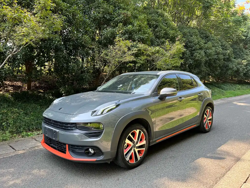 Lynk & Co Lynk & Co 02 2021 1.5TD DCT FWD Trophy Champion Edition 2021