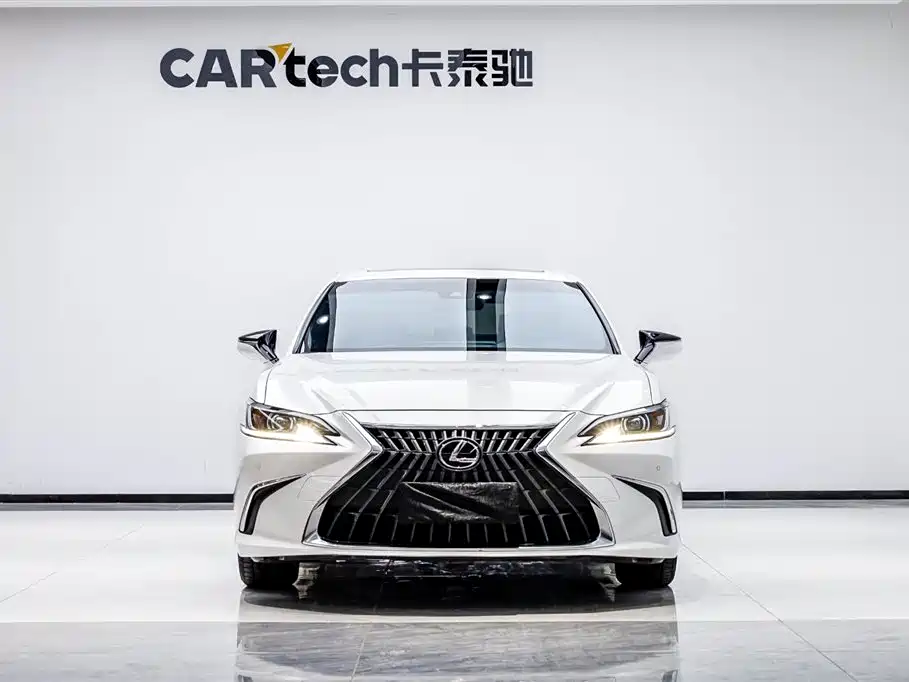 Lexus Lexus ES 2023 200 Excellence Edition 2024 - thumbnail 2