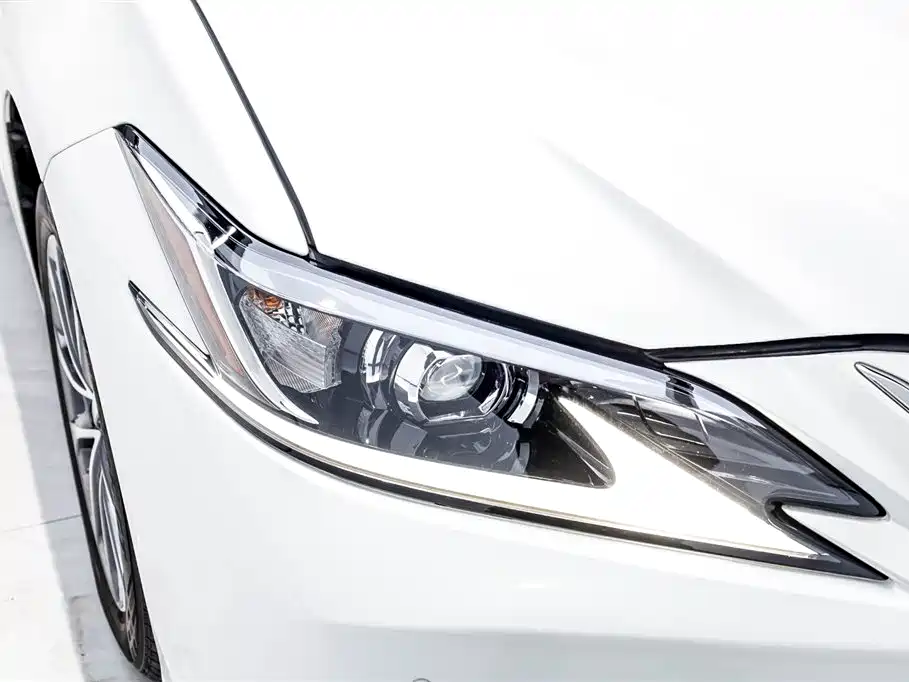 Lexus Lexus ES 2023 200 Excellence Edition 2024 - thumbnail 24