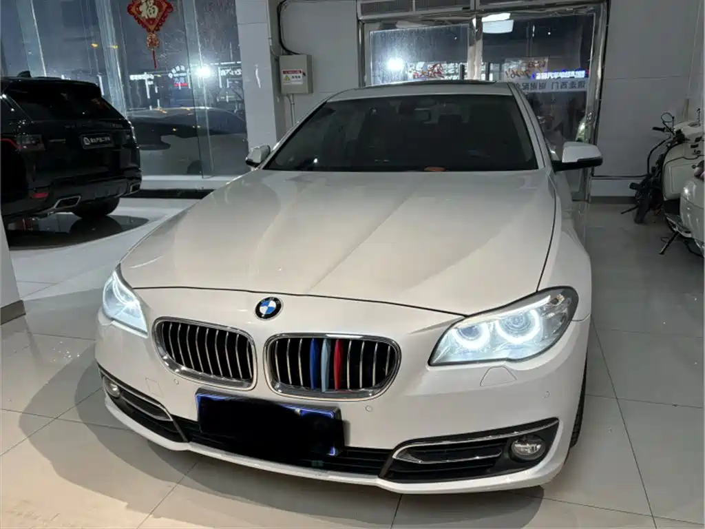 BMW BMW 5 Series 2017 525Li Luxury Design Package 2017 - thumbnail 3