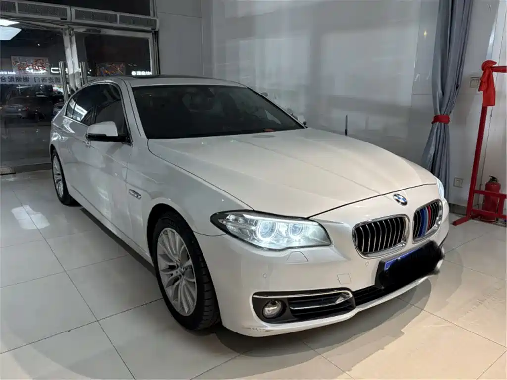 BMW BMW 5 Series 2017 525Li Luxury Design Package 2017 - thumbnail 4