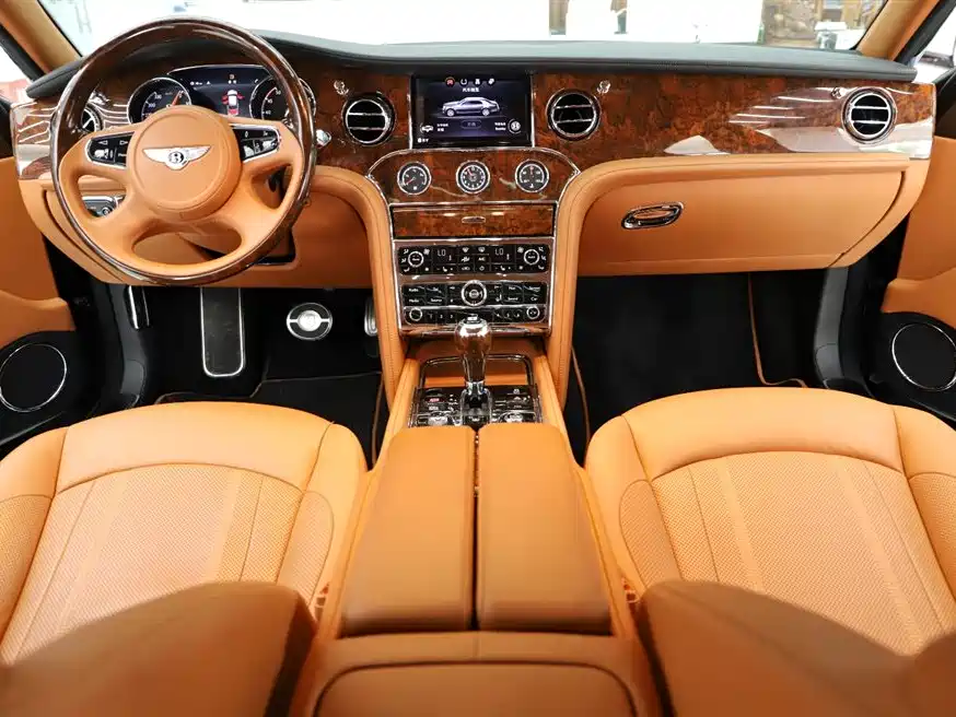 Bentley Mulsanne 2017 6.8T Long Wheelbase 2018 - thumbnail 17