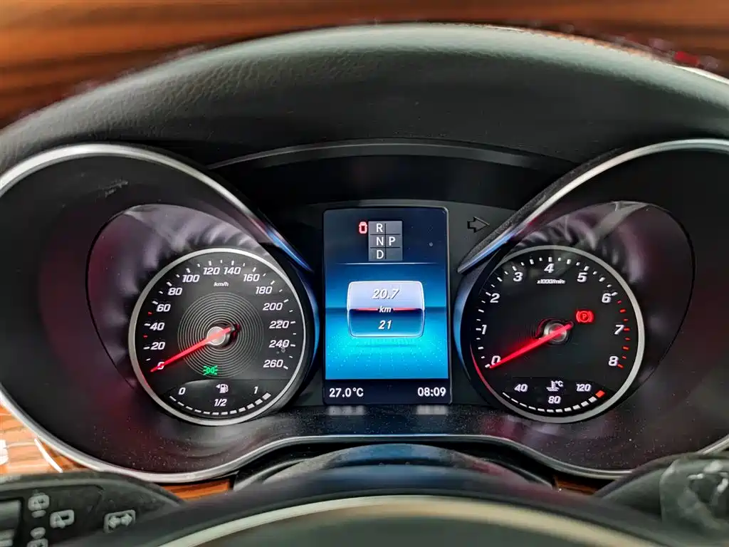 Mercedes-Benz Mercedes-Benz V-Class 2021 V 260 L Long Wheelbase Luxury Edition 2023 - thumbnail 5