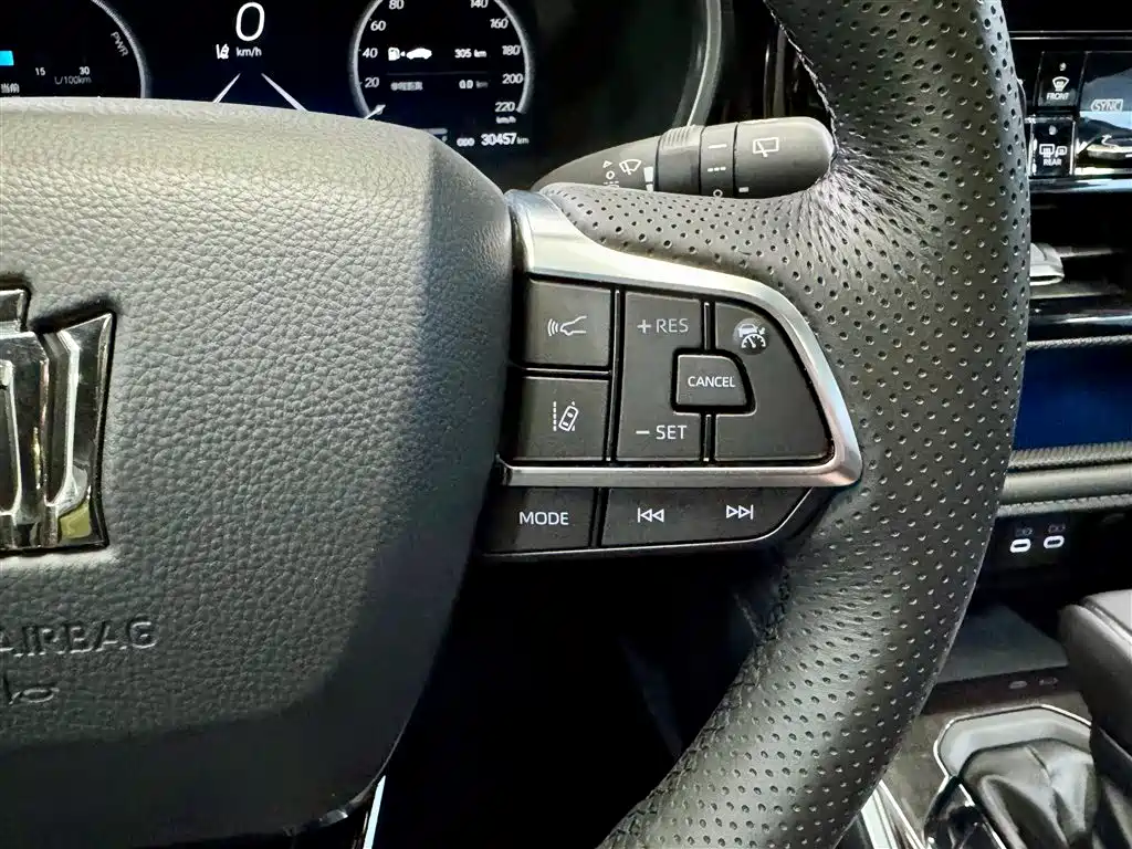 Toyota Crown Kluger 2023 2.5L HEV AWD Premium Edition 2023 - thumbnail 21