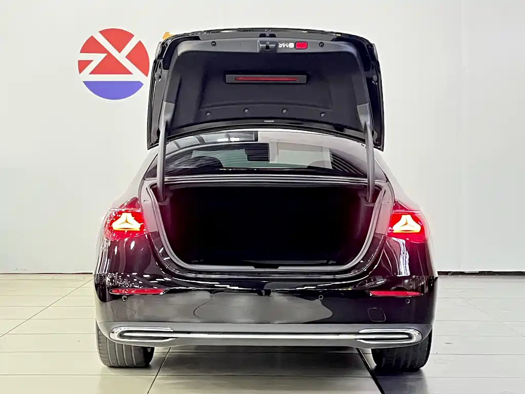 Mercedes-Benz Mercedes-Benz E-Class 2025 Model Year Facelift E 300 L Luxury Edition 2025 - thumbnail 13