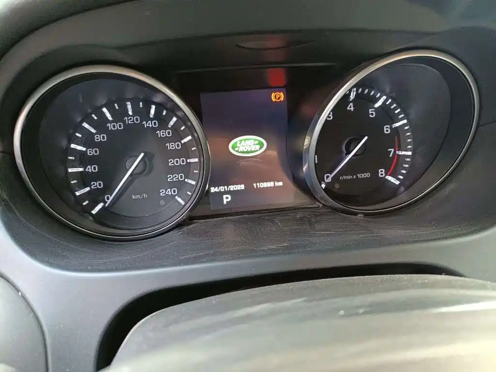 Land Rover Discovery Sport 2016 2.0T SE 2016 - thumbnail 11