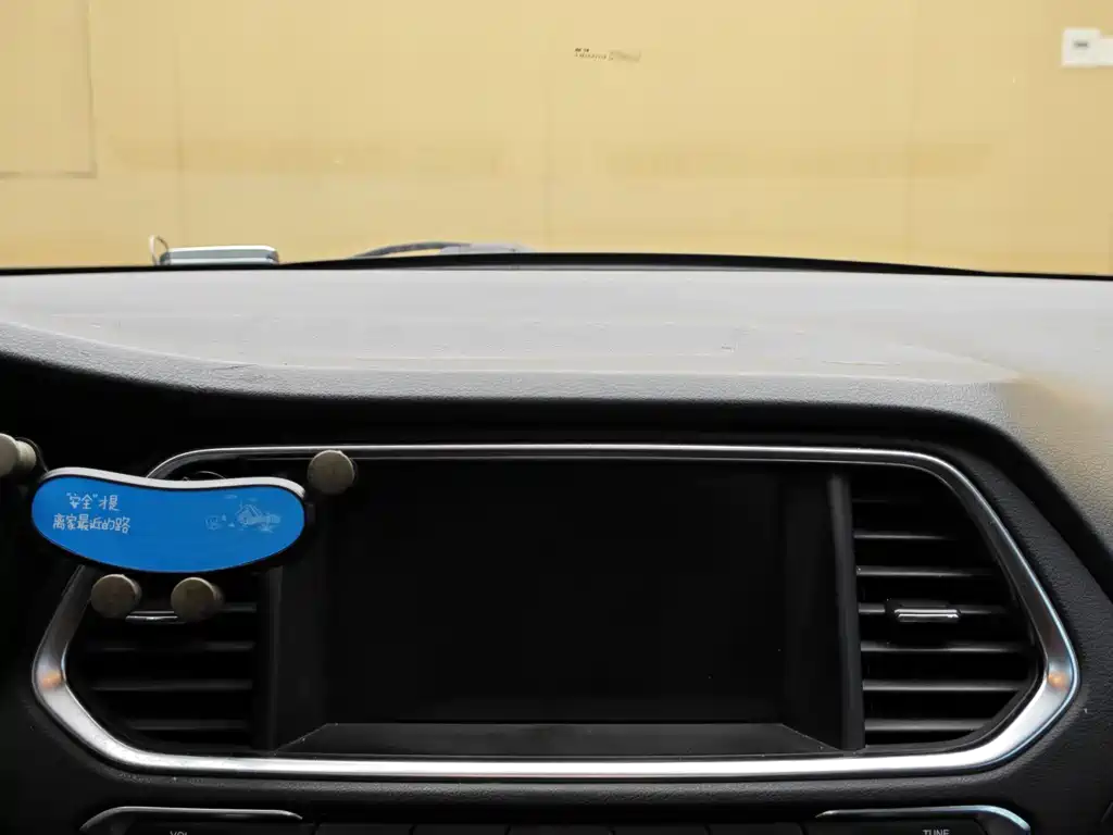 GAC Trumpchi GAC GS4 2015 200T G-DCT Luxury Edition 2015 - thumbnail 15