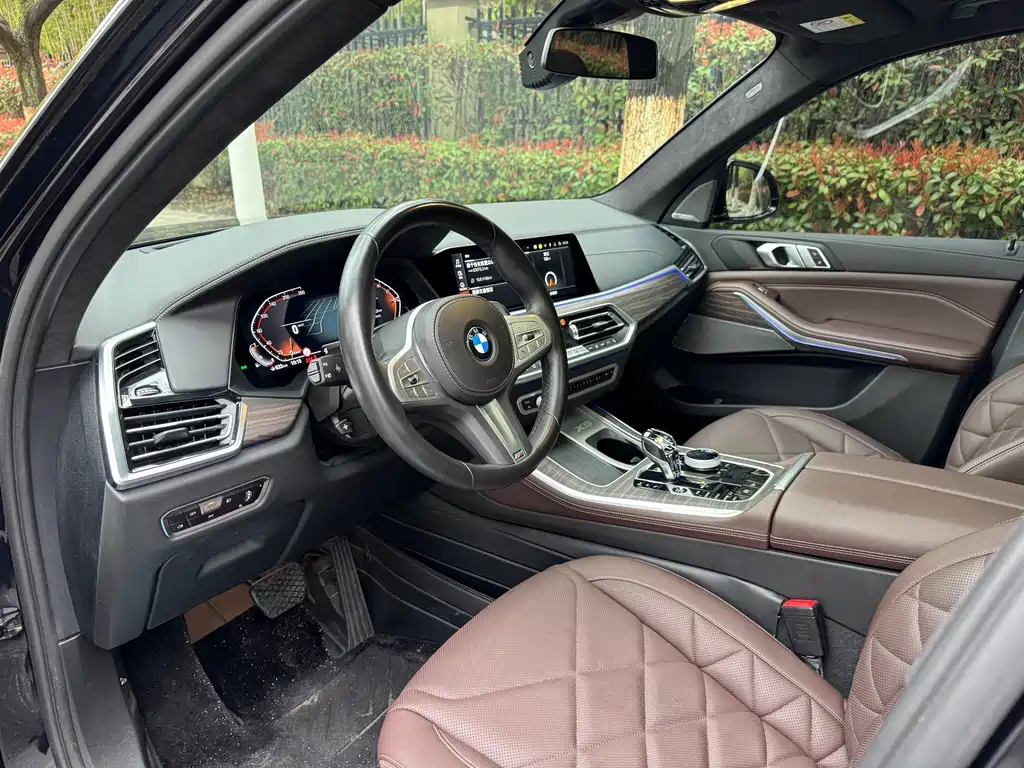 BMW BMW X5 xDrive 40Li M Sport Package 2022 Model Year 2023 - thumbnail 6