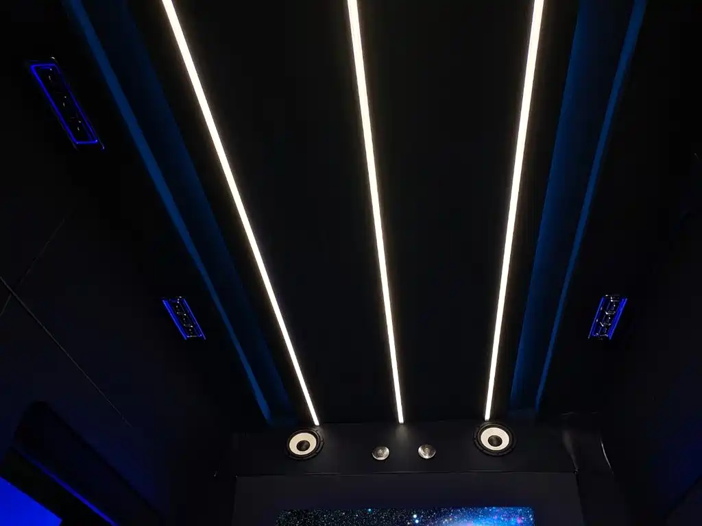 Mercedes-Benz Mercedes-Benz Sprinter 2023 2.0T Automatic 2024 - thumbnail 11
