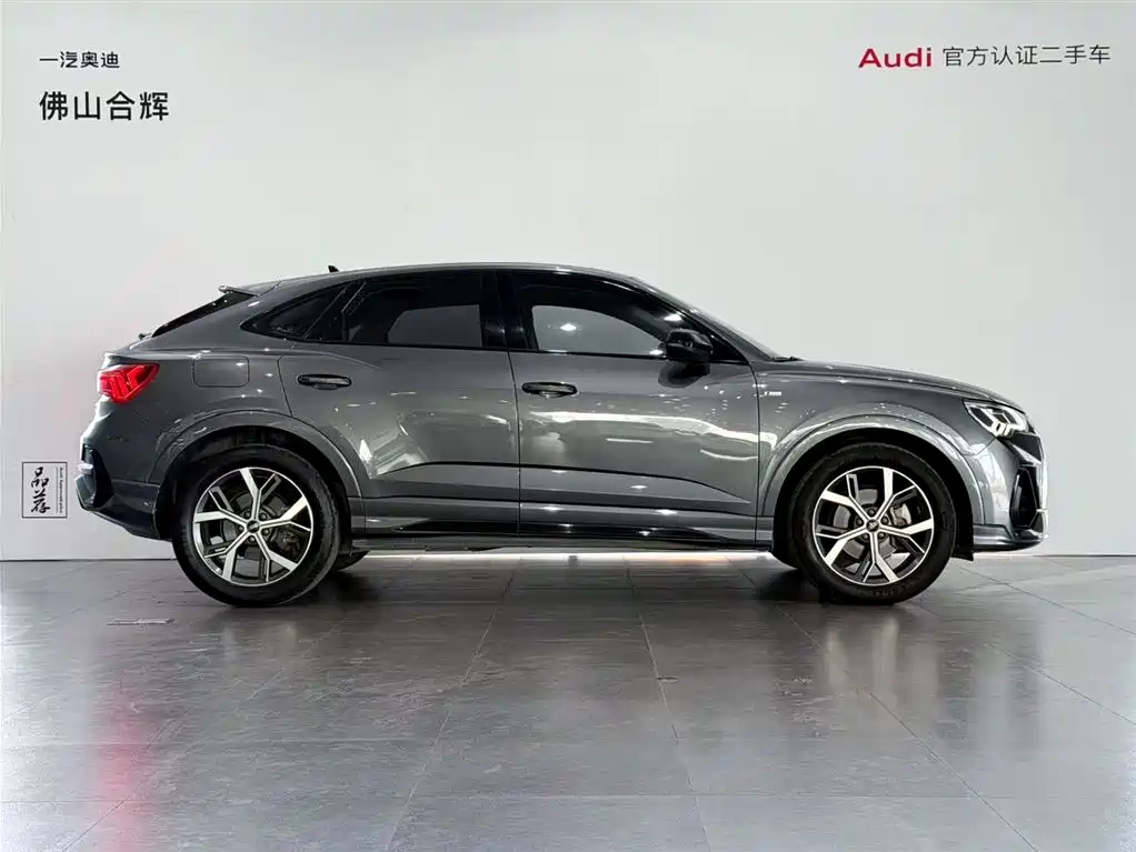 Audi Audi Q3 Sportback 2022 40 TFSI Fashion Edition 2022 - thumbnail 3