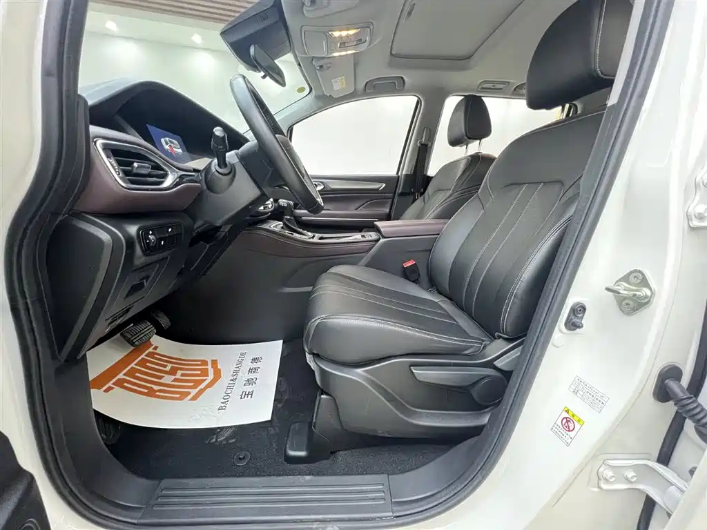 GAC Trumpchi GAC Trumpchi M6 2021 PRO 270T DCT Luxury Edition 2022 - thumbnail 13