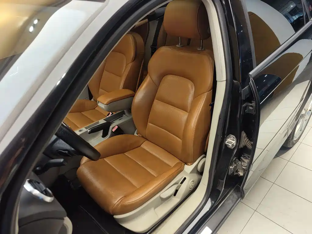Audi Audi A3 Import 2010 Sportback 1.4T Comfort Line 2011 - thumbnail 8