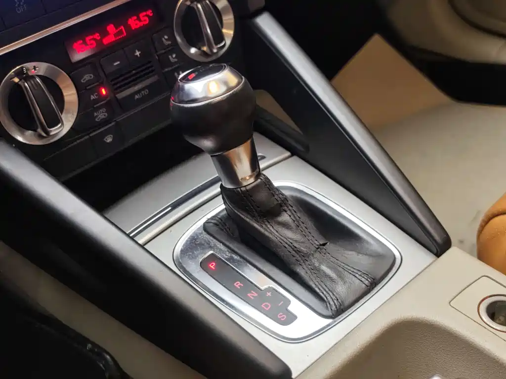 Audi Audi A3 Import 2010 Sportback 1.4T Comfort Line 2011 - thumbnail 13