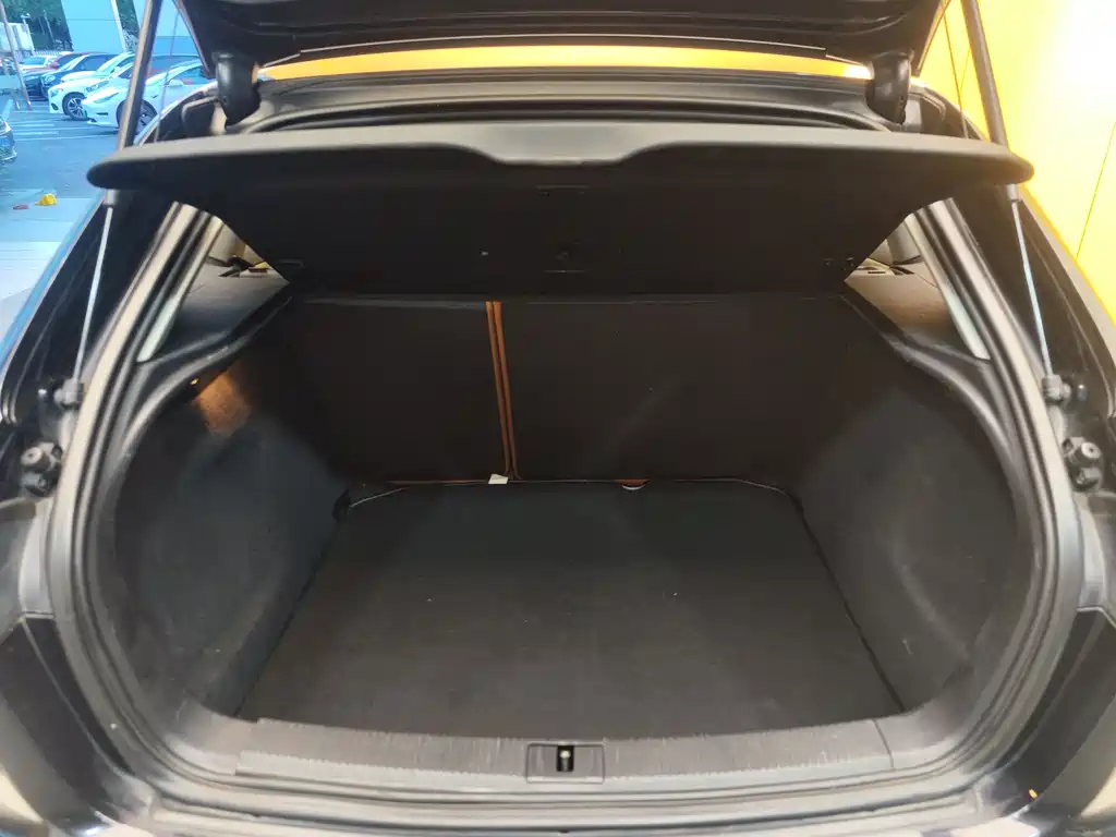 Audi Audi A3 Import 2010 Sportback 1.4T Comfort Line 2011 - thumbnail 18