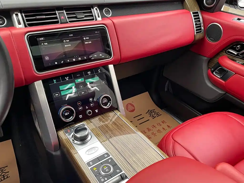 Land Rover Range Rover 2018 3.0T US Specification 2018 - thumbnail 18