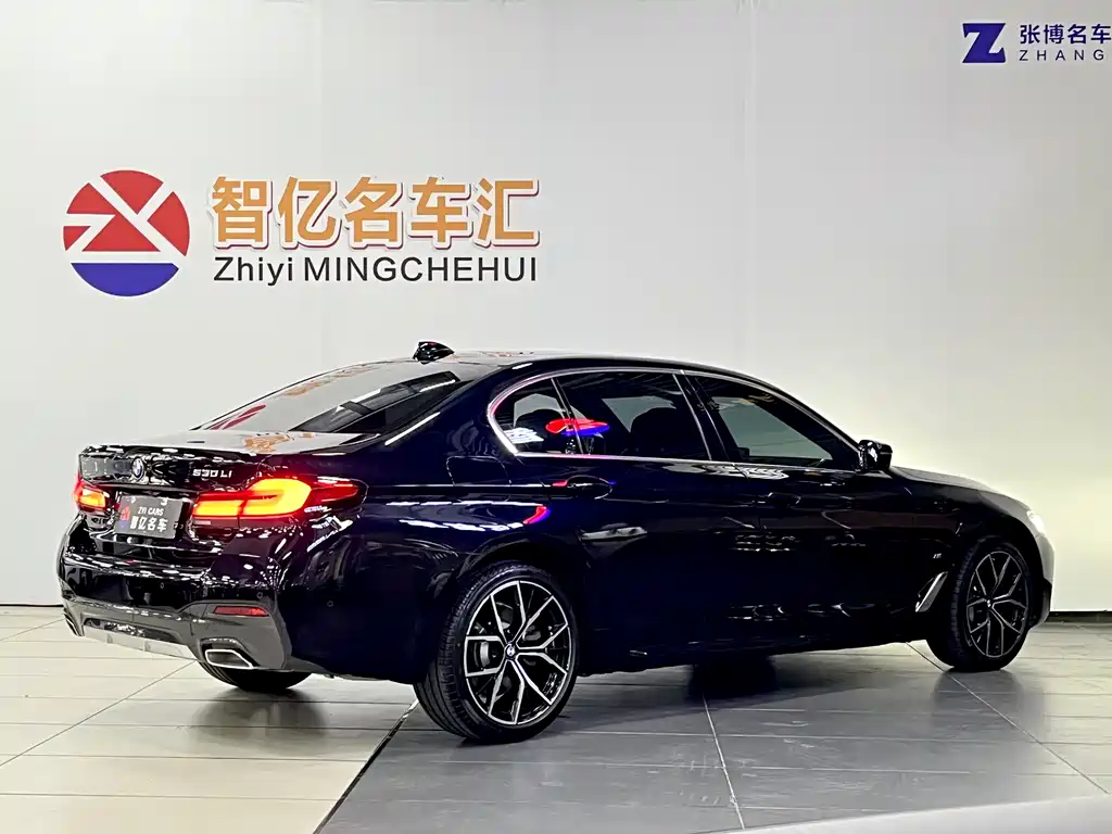 BMW BMW 5 Series 2023 530Li Luxury M Sport Package 2023 - thumbnail 5