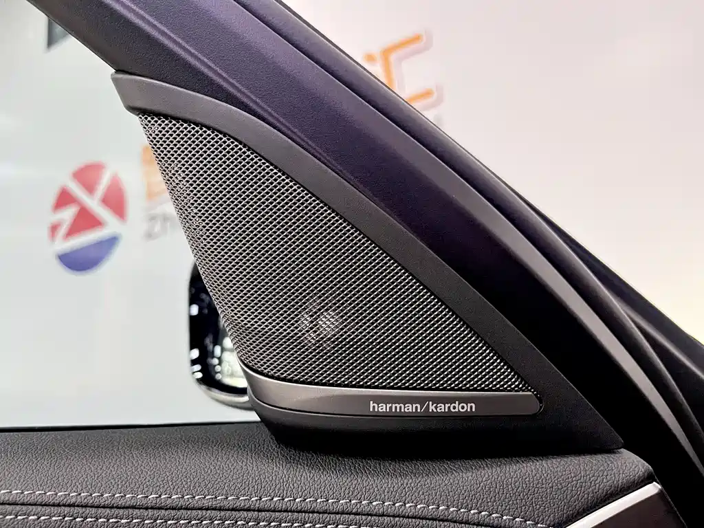BMW BMW 5 Series 2023 530Li Luxury M Sport Package 2023 - thumbnail 10